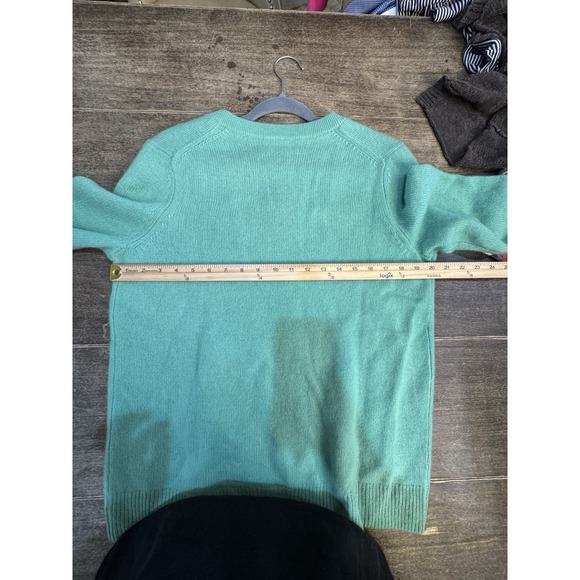 C By Bloomingdales Cashmere Sweater Size XL Green V Neck Long Sleeve‎ Womens - Picture 8 of 12